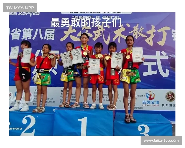 PABA拳击冠军赛西安丰禾万达开赛 46场激烈对决展示青少年搏击风采