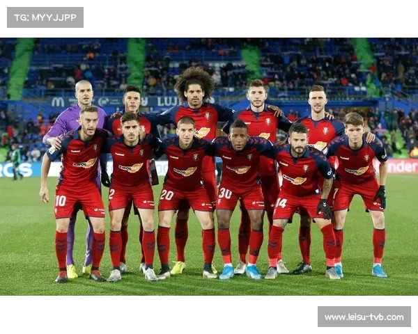 西甲巴萨vs奥萨苏纳，莱万冲金靴遇旧主防线